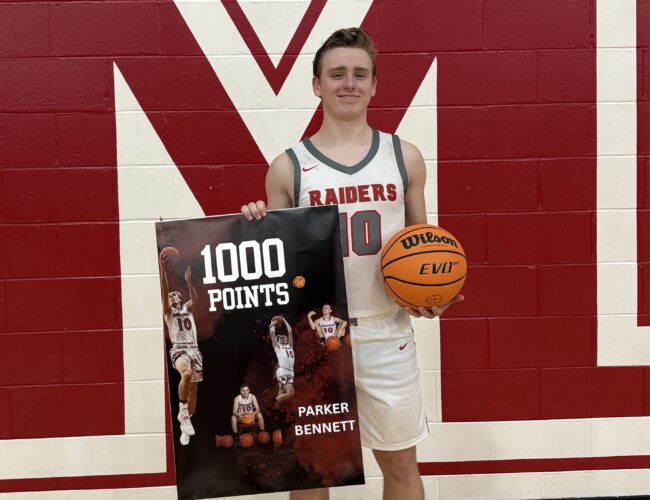 Local roundup: Montgomery's Bennett reaches 1,000 points in Raiders' loss